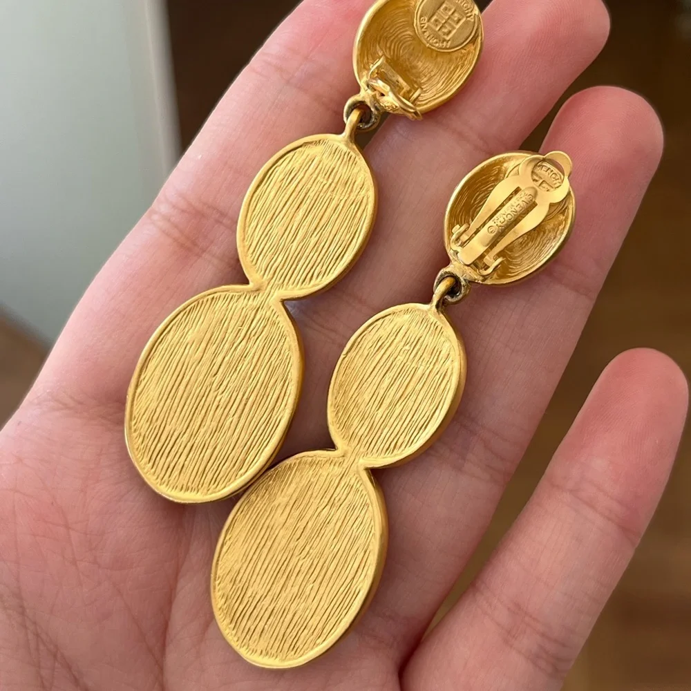 Vintage Givenchy Amber Resin Cabochon Drop Dangle Matte Gold Long Clip Earrings - Picture 12 of 12